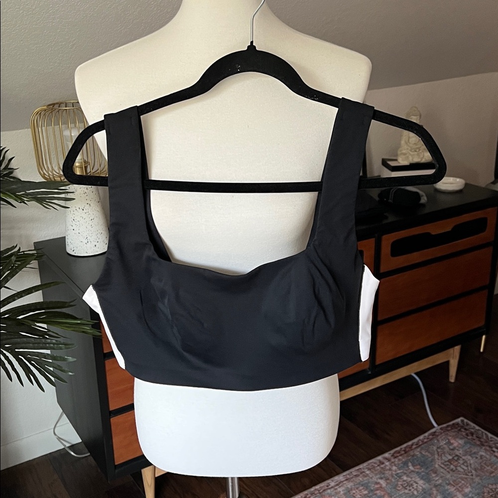 RHÔNE ReviveForm Color Block Bra - Picture 3 of 5